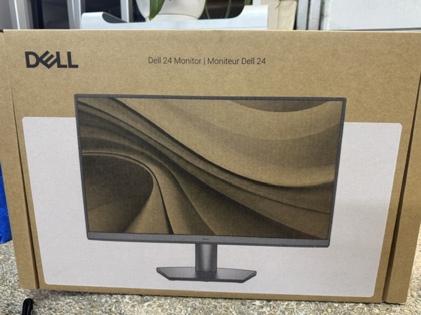 Dell 24 Monitor (SE2425H) — מסך עודפים חדש, 24 אינץ׳, אחריות לשנה — תמונה 1
