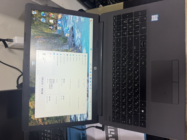 HP 250 G7 — 15.6 אינץ׳, i5 דור 8, 16GB RAM, 238GB SSD, מטען מקורי — תמונה 2