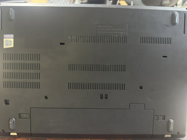 Lenovo ThinkPad L480 — 14 אינץ׳, i7 דור 8, 32GB RAM, 1TB SSD, מטען מקורי — תמונה 6