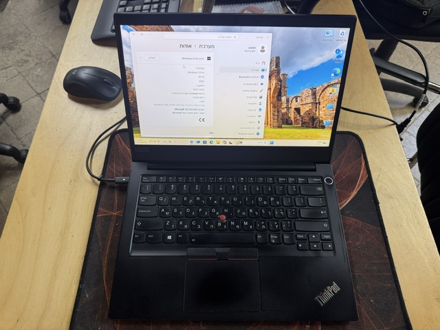 Lenovo ThinkPad E14 — 14 אינץ׳, i5 דור 10, 16GB RAM, 512GB SSD, מטען מקורי — תמונה 3