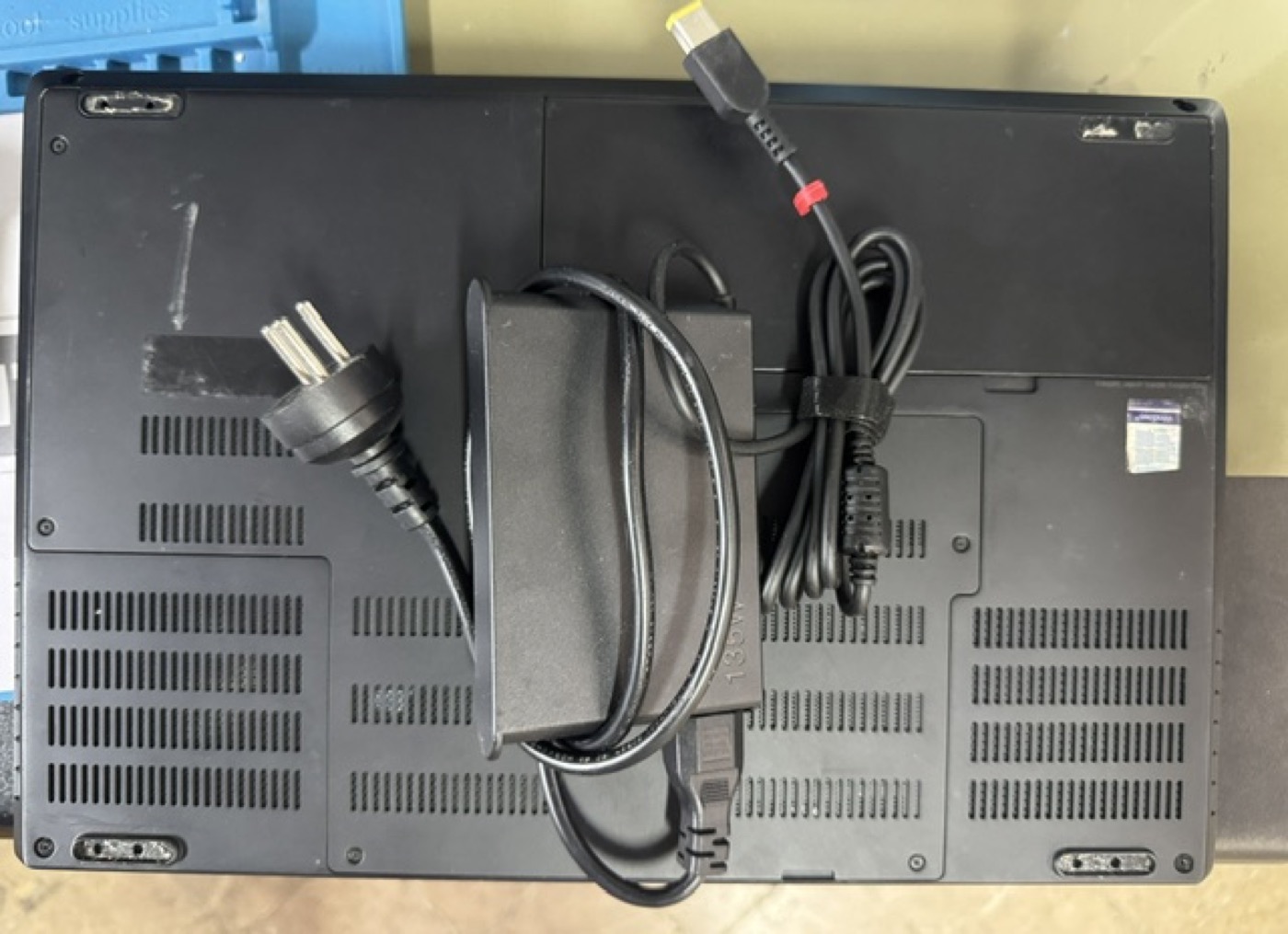 Lenovo ThinkPad P52 — ‏15.6 אינץ׳, i7 8-Core דור 8, ‏32GB, ‏238GB SSD, Quadro P1000 — תמונה 5