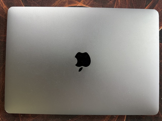 MacBook Pro 13" Apple M1 (2020) — 16GB RAM, 256GB SSD — תמונה 4