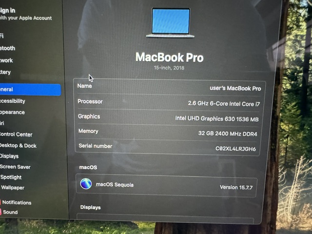 MacBook Pro 15 אינץ׳ 2018 — i7, ‏32GB, ‏512GB SSD, מטען מקורי — תמונה 1